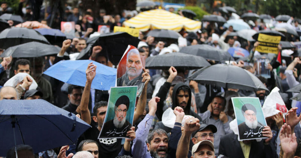 İran’da binlerce kişi İsrail’i protesto etti! Hamaney’e “İsrail’e saldırı emri verin” çağrısı