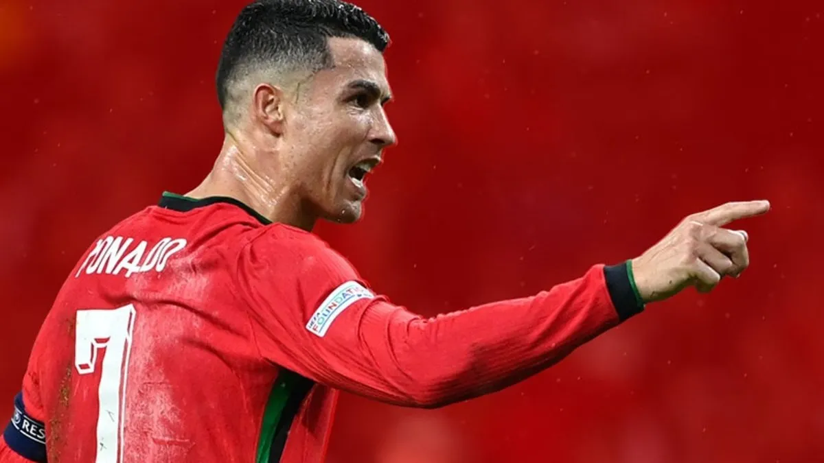 SON DAKİKA SPOR HABERİ: Cristiano Ronaldo, Polonya karşısında şov yaptı! Koşar adım hedefe ilerliyor…