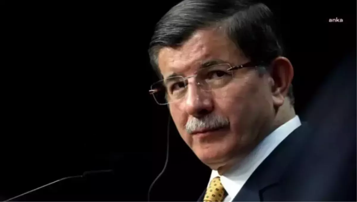 Davutoğlu’nun Açıklaması: ‘AK Parti’den Kopmadım’