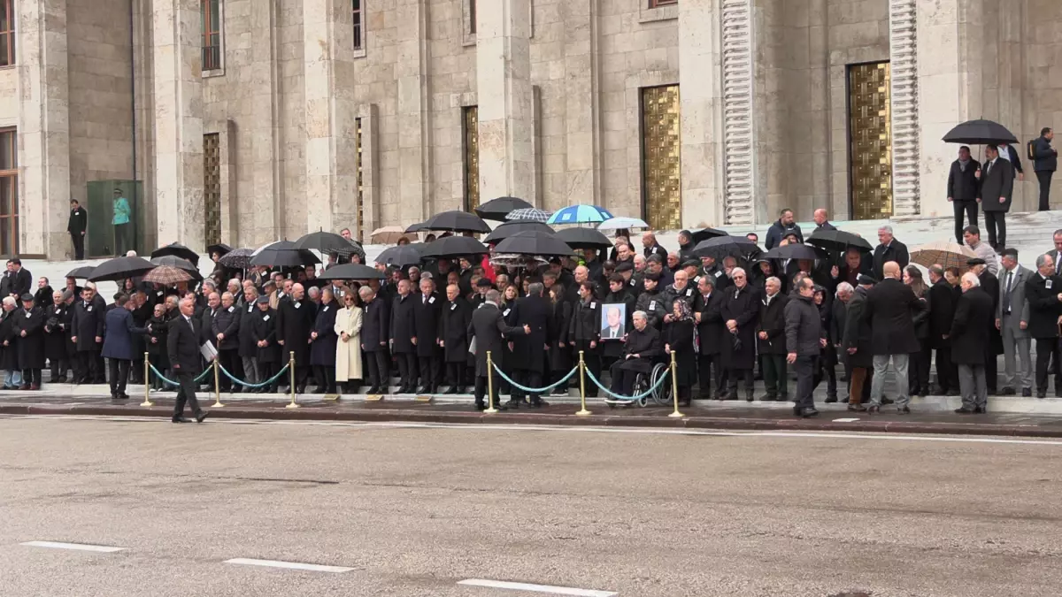 Eski Bakan Ömer Barutçu İçin TBMM’de Tören Düzenlendi